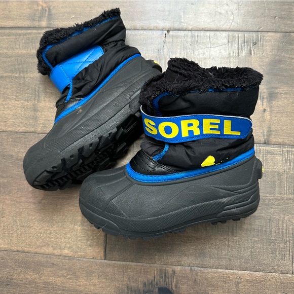 Sorel Kids Boots Black and Blue - Picture 3 of 5